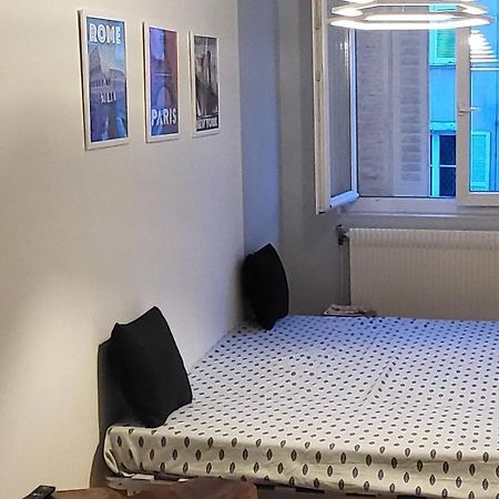 Studio Du Centre Ville Лимож Екстериор снимка